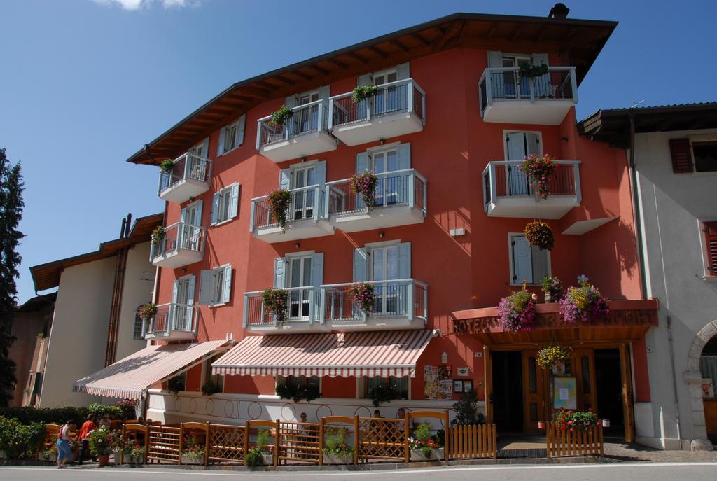 Hotel Sport Coredo Exterior foto